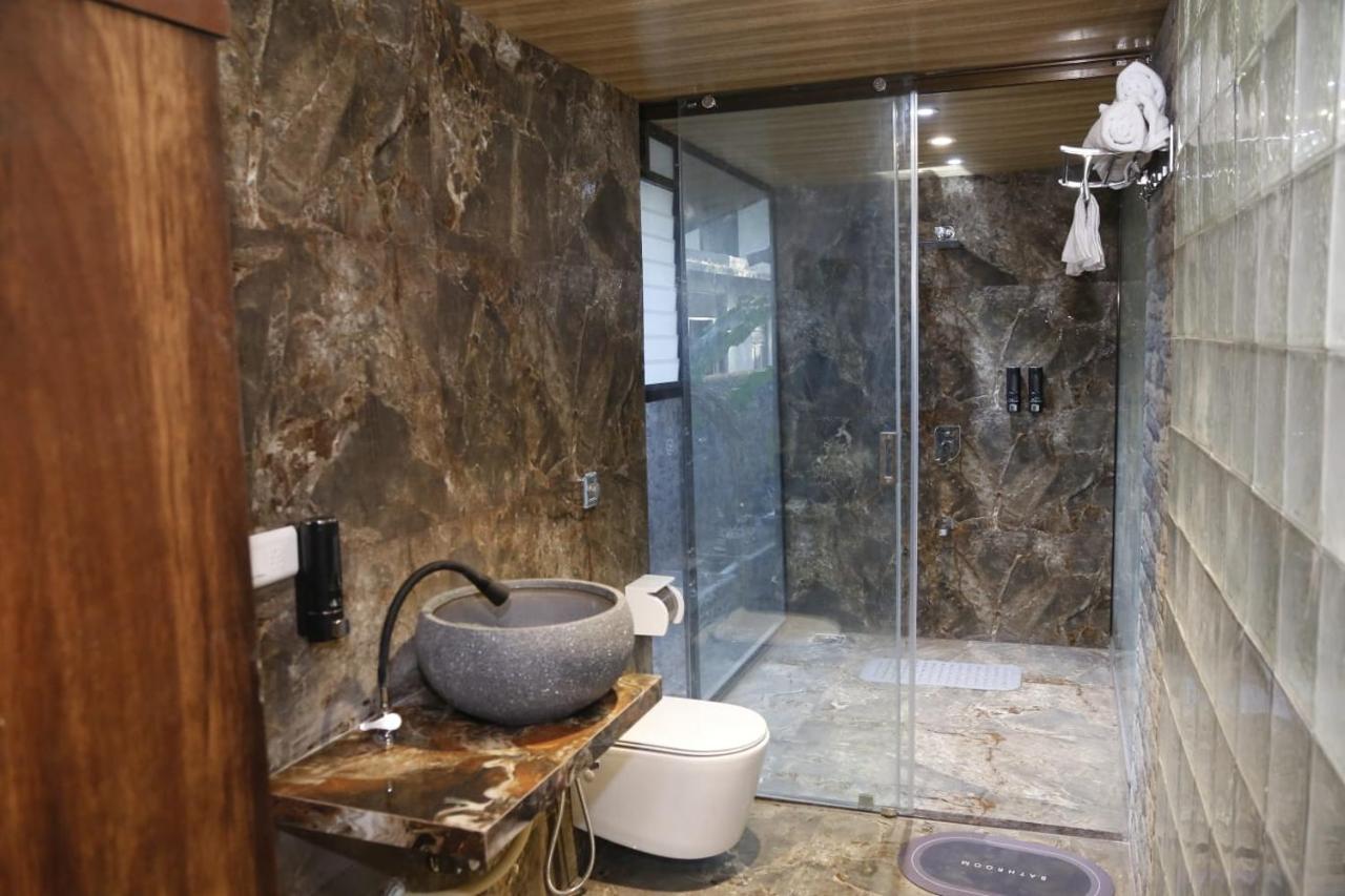 Seaswan Resort Alībāg Εξωτερικό φωτογραφία