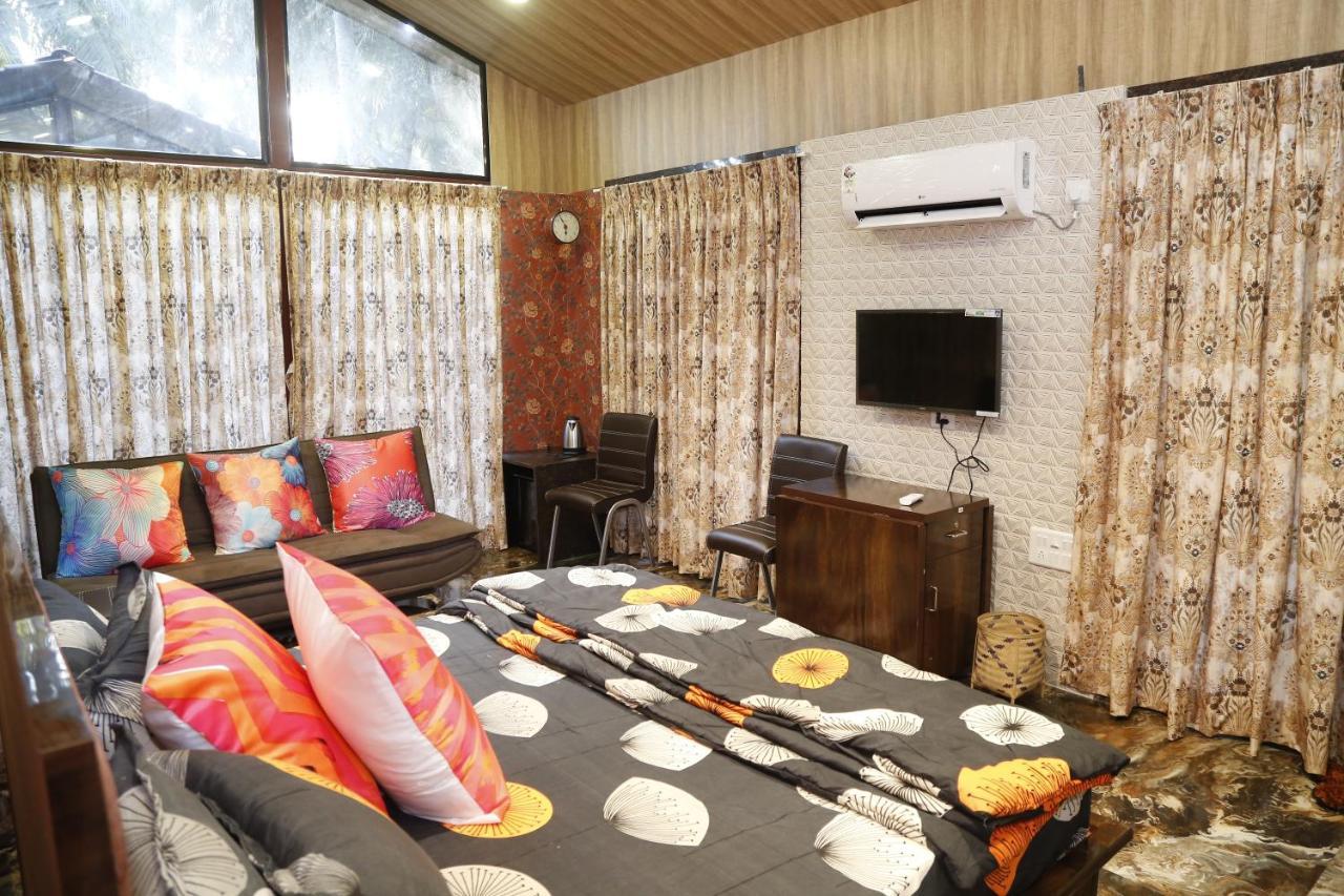Seaswan Resort Alībāg Εξωτερικό φωτογραφία